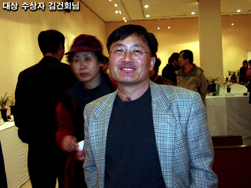 ������ ū������ �� �� �ֽ��ϴ�.